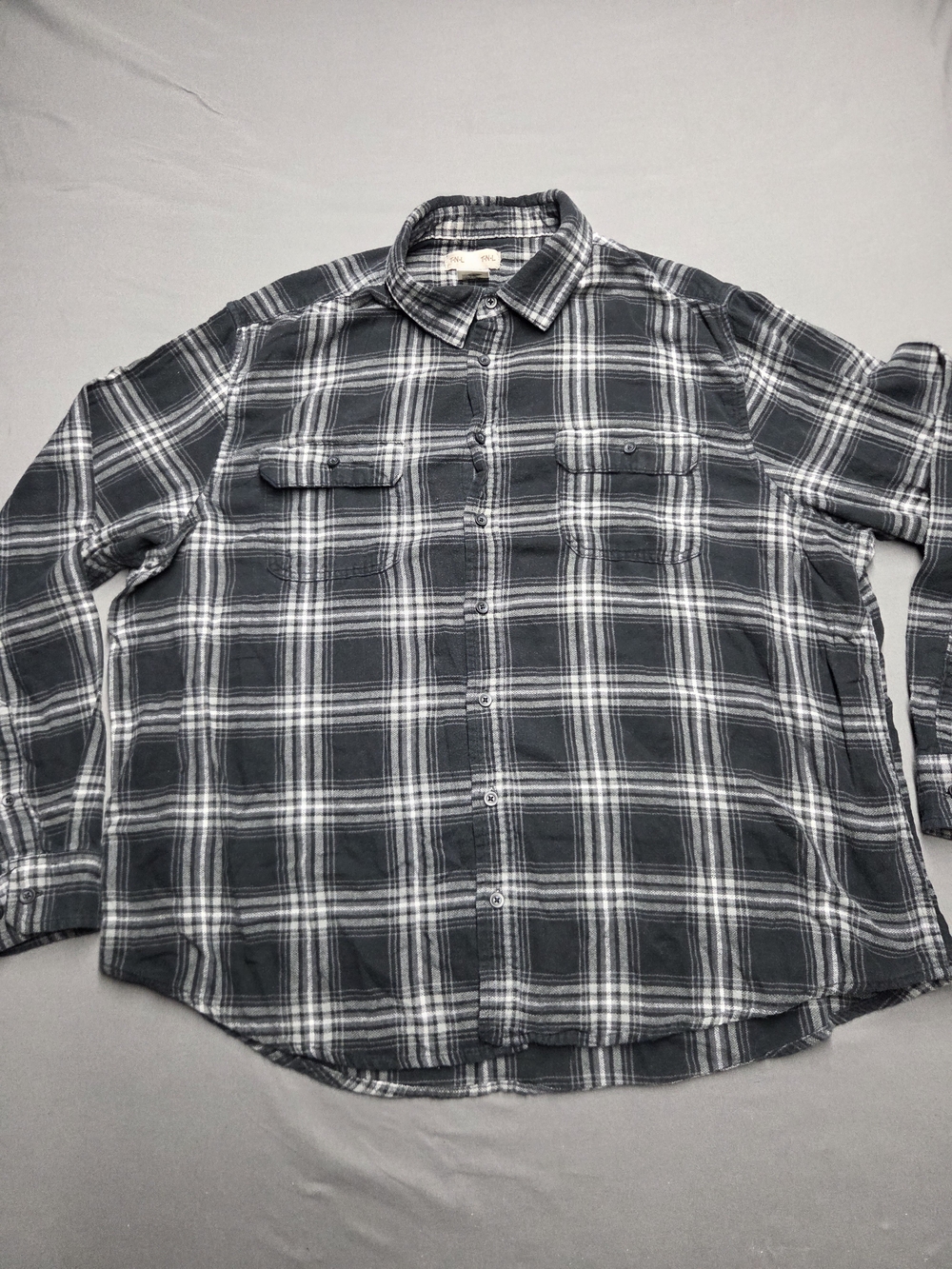 TNL Mode Grey Black Plaid Flannel Button Up Shirt Men's Size 2XL 2TG
